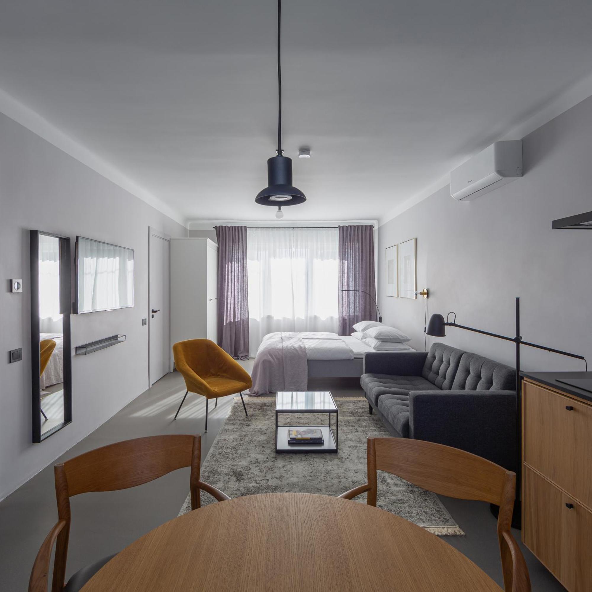 Minimalist. Apartment & Studio Šiauliai Exterior foto
